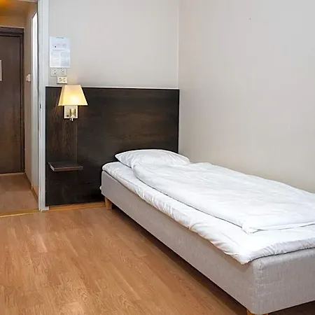Hotel Folkehogskule Sommarhotell Leirvik