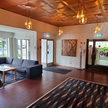 Folkehogskule Sommarhotell Leirvik Stord