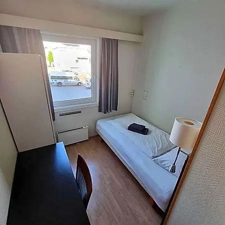 Hotel Folkehogskule Sommarhotell Leirvik