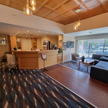 Folkehogskule Sommarhotell Leirvik Otel